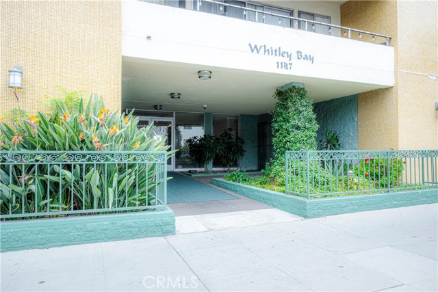 1187 E 3rd Street, Long Beach CA: https://media.crmls.org/medias/74f32586-17f3-4054-a6e0-23840c7a94b0.jpg
