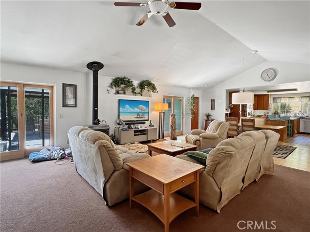 Detail Gallery Image 3 of 12 For 8800 Cave Creek Rd, Redwood Valley,  CA 95470 - 2 Beds | 2 Baths