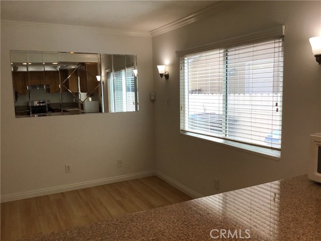 Detail Gallery Image 8 of 41 For 3676 Windstorm Way, Riverside,  CA 92503 - 3 Beds | 2/1 Baths