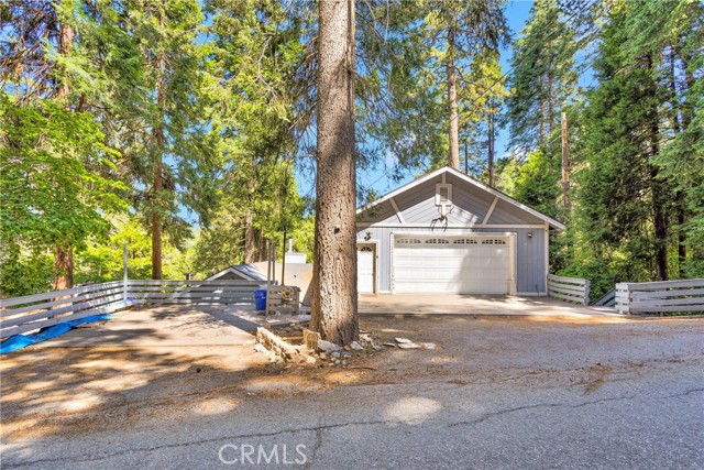 Image 0 of 67 For 810 Oakmont Lane