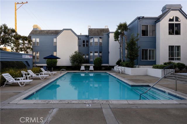 Detail Gallery Image 18 of 39 For 4713 E 4th, Long Beach,  CA 90814 - 2 Beds | 2 Baths