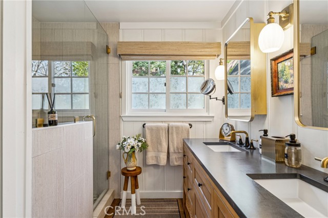 Detail Gallery Image 17 of 40 For 230 Maple, Lake Arrowhead,  CA 92352 - 3 Beds | 3 Baths