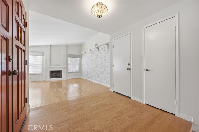 Detail Gallery Image 21 of 44 For 13693 Bear Valley Rd, Moorpark,  CA 93021 - 3 Beds | 2 Baths