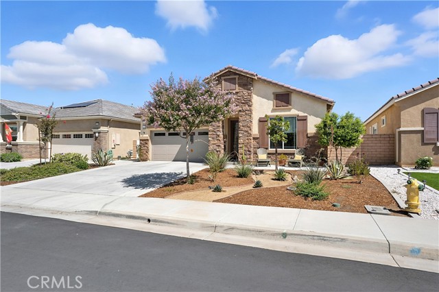 26686 Verdant Circle, Menifee CA: https://media.crmls.org/medias/74f58fb6-6586-4a8e-aad8-9adc14cd6b8e.jpg