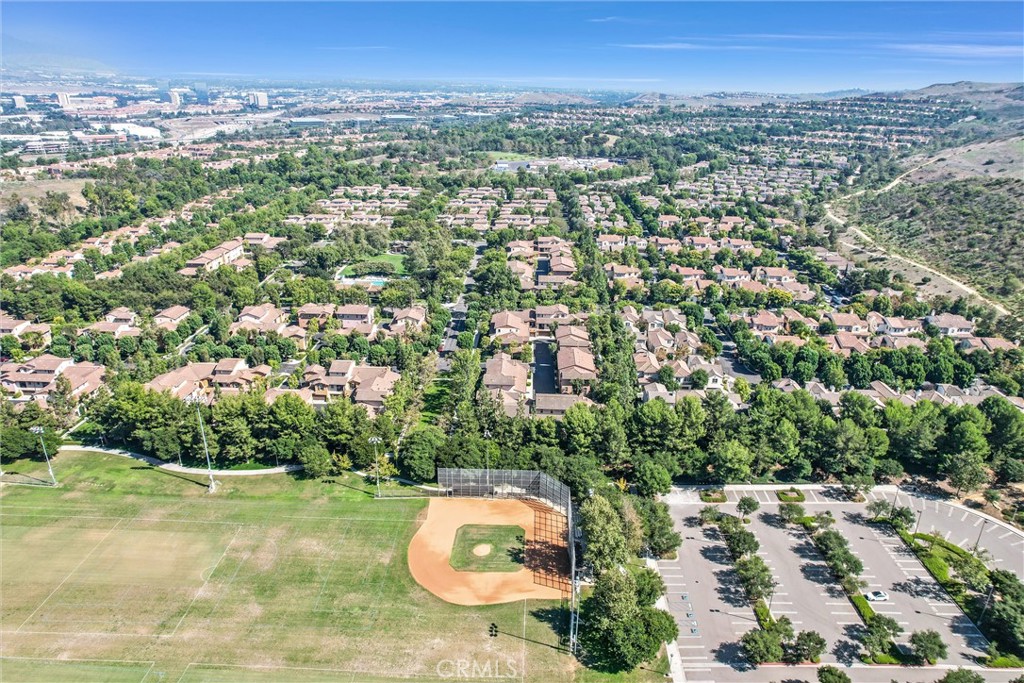 MLS #OC25253669 image #50