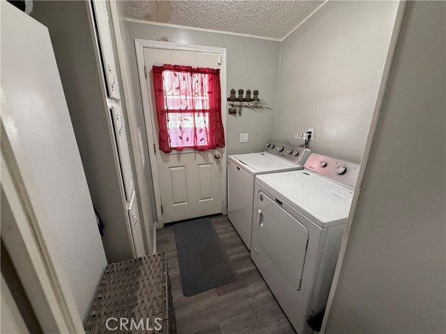 Detail Gallery Image 4 of 14 For 3830 Crestmore Rd #503,  Riverside,  CA 92509 - 3 Beds | 2 Baths