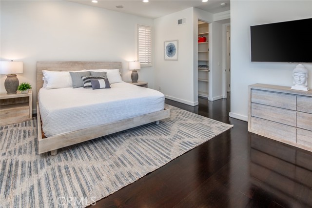 2804 Highland Avenue, Manhattan Beach, California 90266, 4 Bedrooms Bedrooms, ,3 BathroomsBathrooms,Residential,Sold,Highland,SB22116768