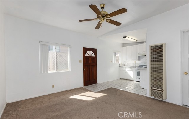 11211 Newport Ave., North Tustin CA: https://media.crmls.org/medias/74f9a3f9-4226-4884-8ec4-f104043dfe5b.jpg