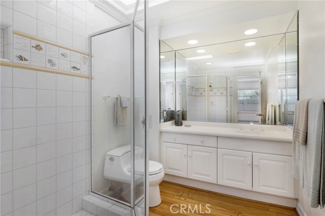 Master bedroom bath