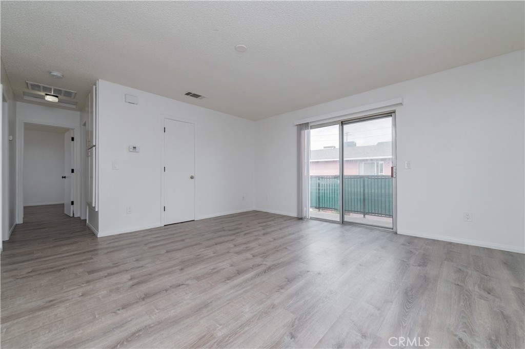 MLS #CV25087291 image #2
