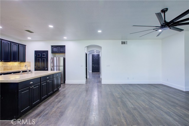Detail Gallery Image 16 of 65 For 1439 Nubian St, Patterson,  CA 95363 - 5 Beds | 3/1 Baths
