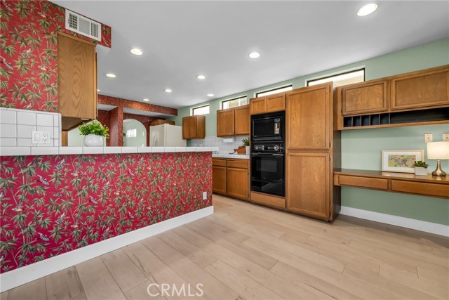 2204 Curtis Avenue, Redondo Beach, California 90278, 3 Bedrooms Bedrooms, ,2 BathroomsBathrooms,Residential,Sold,Curtis,PV22044029