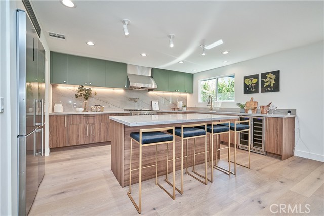 Detail Gallery Image 11 of 74 For 9604 Swinton, North Hills,  CA 91343 - 4 Beds | 3 Baths