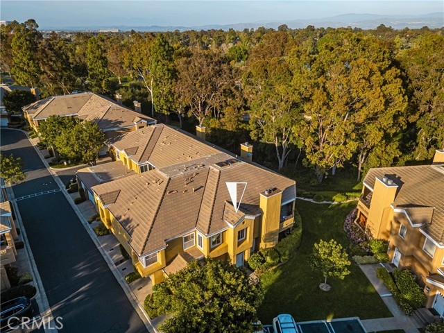 Detail Gallery Image 24 of 26 For 51 Lehigh Aisle, Irvine,  CA 92612 - 2 Beds | 2 Baths