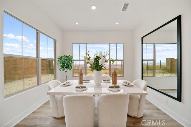101 eversedge, Irvine CA: https://media.crmls.org/medias/74fbf208-efd7-4a65-a7fb-92553c83d5bb.jpg