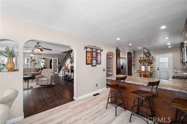 Image 6 of 56 For 40178 High  