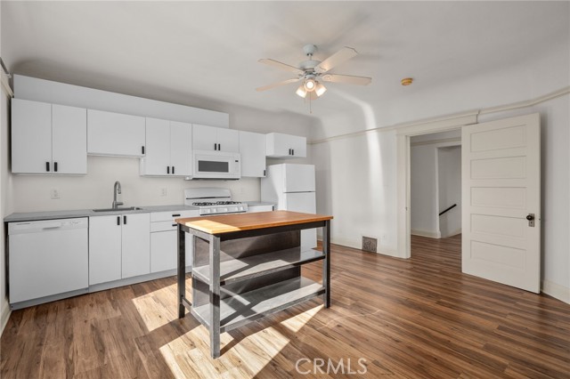 Detail Gallery Image 12 of 40 For 508 N Belmont Ave, Echo Park,  CA 90026 - 2 Beds | 2 Baths