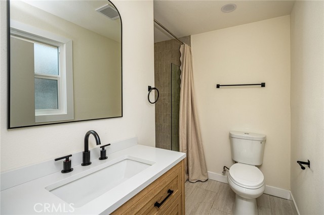 2047 West 78th photo 17
