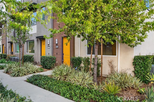 Detail Gallery Image 52 of 55 For 8405 N Fusion, Northridge,  CA 91325 - 4 Beds | 4 Baths