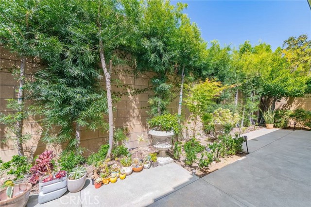 Detail Gallery Image 33 of 44 For 43 Lupari, Irvine,  CA 92618 - 4 Beds | 3 Baths