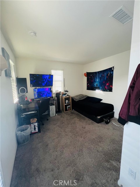 Detail Gallery Image 19 of 22 For 1646 Coral Bells, Upland,  CA 91784 - 4 Beds | 3 Baths