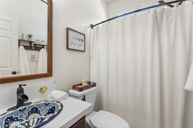 Detail Gallery Image 8 of 37 For 41574 Eagle Point, Temecula,  CA 92591 - 5 Beds | 3 Baths