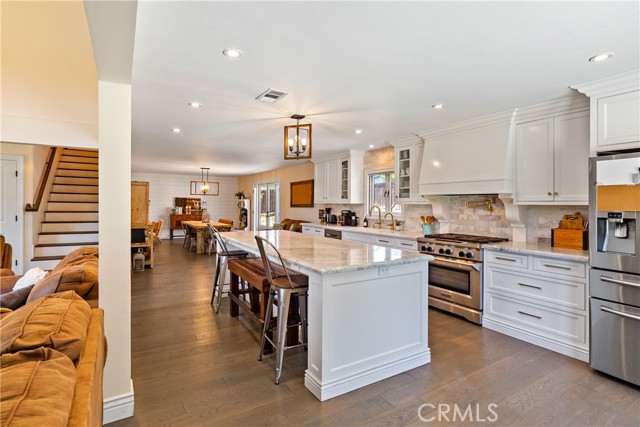 Detail Gallery Image 13 of 58 For 9900 Carmelita Ave, Atascadero,  CA 93422 - 3 Beds | 2/1 Baths