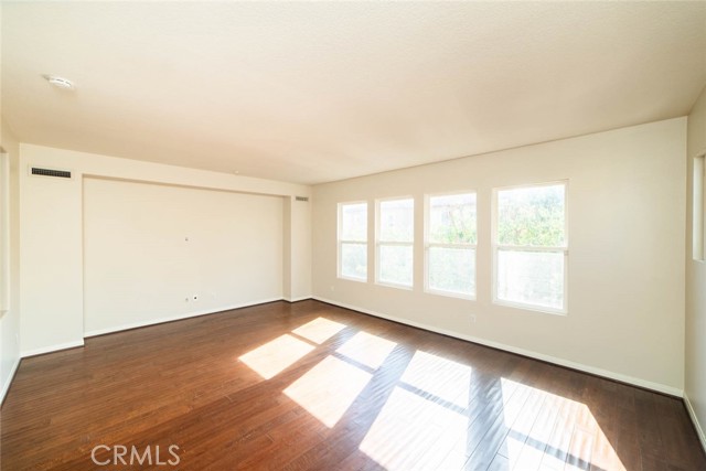 Detail Gallery Image 33 of 51 For 6 Roseleaf, Irvine,  CA 92620 - 5 Beds | 3/1 Baths