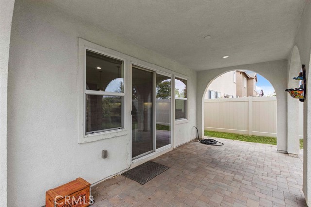 45976 Camino Rubi, Temecula CA: https://media.crmls.org/medias/74ffc4d0-9d5c-4da1-9088-93dd633c1d86.jpg