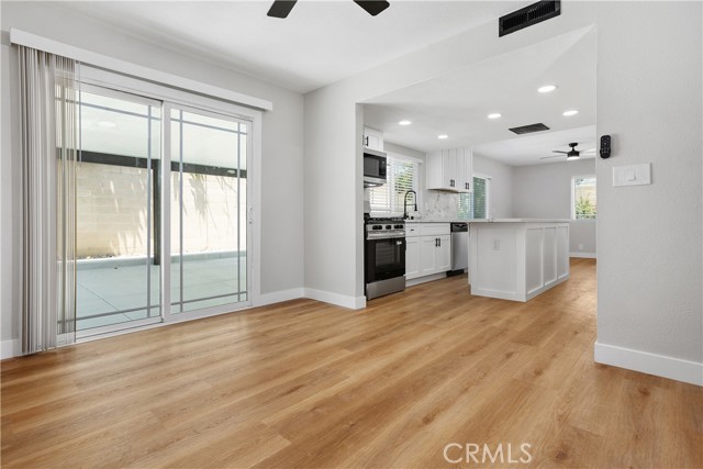 3614 S Olive Street, Santa Ana CA: https://media.crmls.org/medias/75000cfa-ba16-4fc4-89a1-9f160fe5a276.jpg