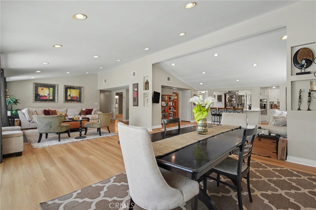 MLS #SR26158579 image #6