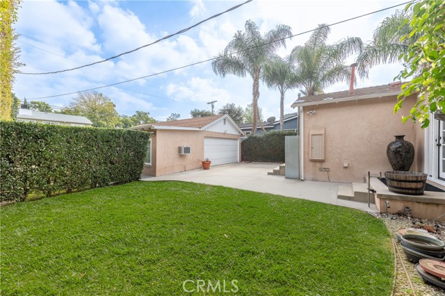 Detail Gallery Image 20 of 27 For 4182 Greenbush, Sherman Oaks,  CA 91423 - 3 Beds | 2 Baths