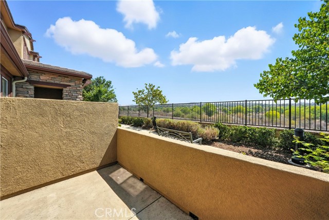 Detail Gallery Image 19 of 52 For 28648 Pietro Dr, Valencia,  CA 91354 - 3 Beds | 3 Baths