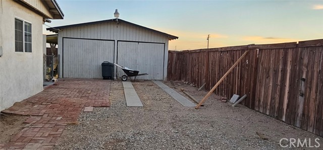 Detail Gallery Image 3 of 6 For 11865 Lee Ave, Adelanto,  CA 92301 - 2 Beds | 1 Baths