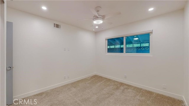 Detail Gallery Image 35 of 50 For 3119 Mesa Verde Dr, Burbank,  CA 91504 - 4 Beds | 3 Baths