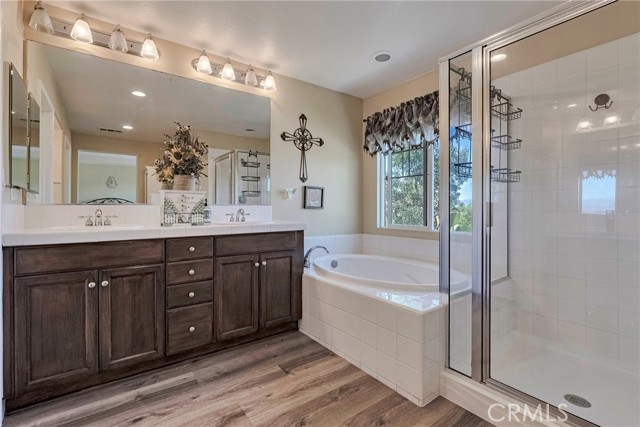 Detail Gallery Image 37 of 54 For 19639 Ellis Henry Ct, Newhall,  CA 91321 - 4 Beds | 3 Baths
