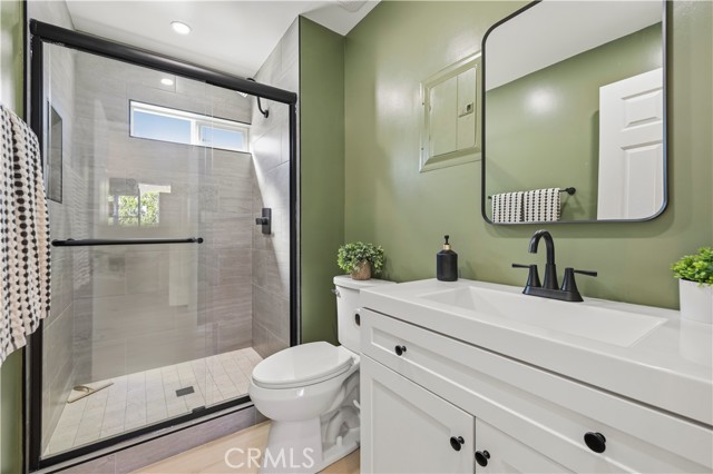 22227 Avenue San Luis photo 36