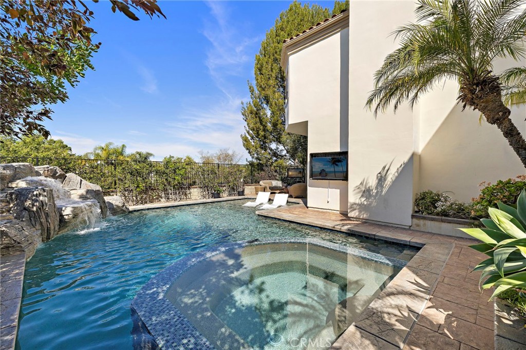 MLS #OC26048332 image #33
