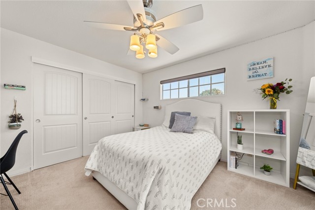 383 Park Avenue, Long Beach CA: https://media.crmls.org/medias/75031948-6967-4199-abc7-e31c8fa2c28e.jpg