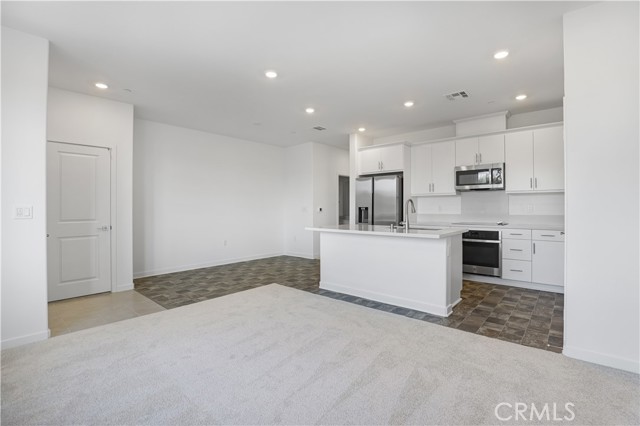Detail Gallery Image 14 of 32 For 2571 Cloudview Privado, Ontario,  CA 91761 - 3 Beds | 2/1 Baths