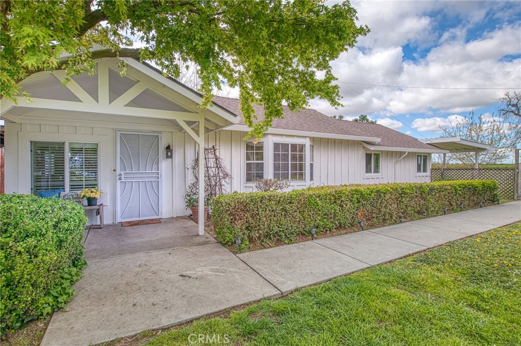 8029 Fruitland Avenue