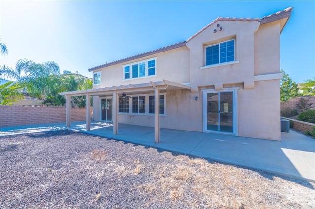 Detail Gallery Image 28 of 28 For 7571 Summer Day Dr, Corona,  CA 92883 - 4 Beds | 4/1 Baths