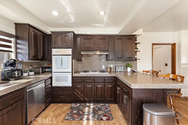 Detail Gallery Image 15 of 53 For 420 W Tichenor St, Compton,  CA 90220 - 3 Beds | 2 Baths