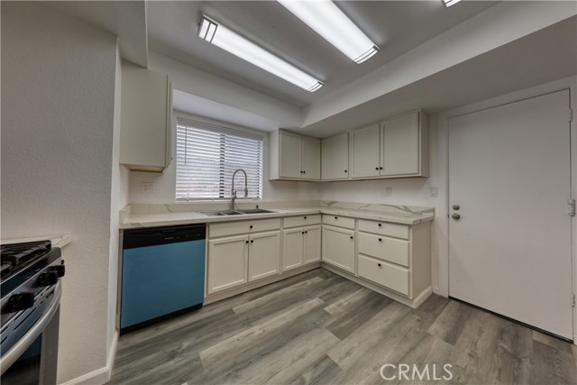 Detail Gallery Image 18 of 36 For 30001 Caddy Ln, Tehachapi,  CA 93561 - 3 Beds | 2 Baths