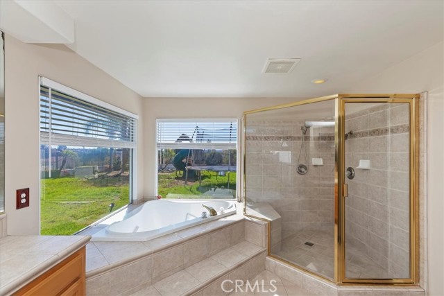 Detail Gallery Image 44 of 70 For 1042 Coronet, Riverside,  CA 92506 - 4 Beds | 4/1 Baths