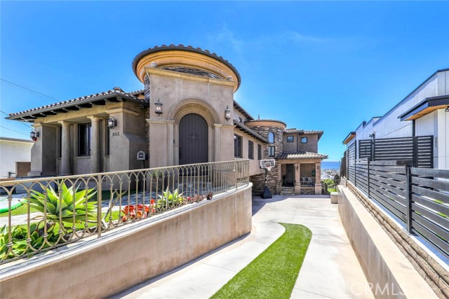 Photo of 803 N Paulina Avenue, Redondo Beach, CA 90277