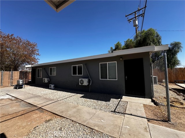 Detail Gallery Image 7 of 13 For 178 N Acacia St, Blythe,  CA 92225 - – Beds | – Baths