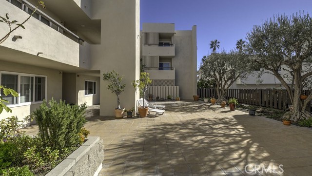 1201 Catalina Avenue, Redondo Beach, California 90277, 2 Bedrooms Bedrooms, ,2 BathroomsBathrooms,Residential,Sold,Catalina,SB17024570