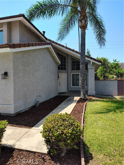 Detail Gallery Image 3 of 31 For 946 Winston Cir, Corona,  CA 92881 - 4 Beds | 3 Baths
