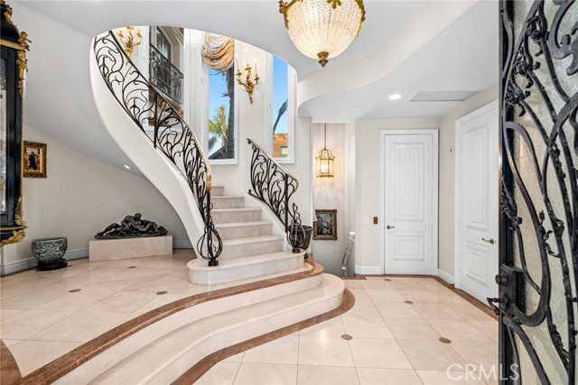 1201 E Balboa Boulevard, Newport Beach CA: https://media.crmls.org/medias/750a13c7-2a7d-42ab-bebd-ffe9787ba6da.jpg